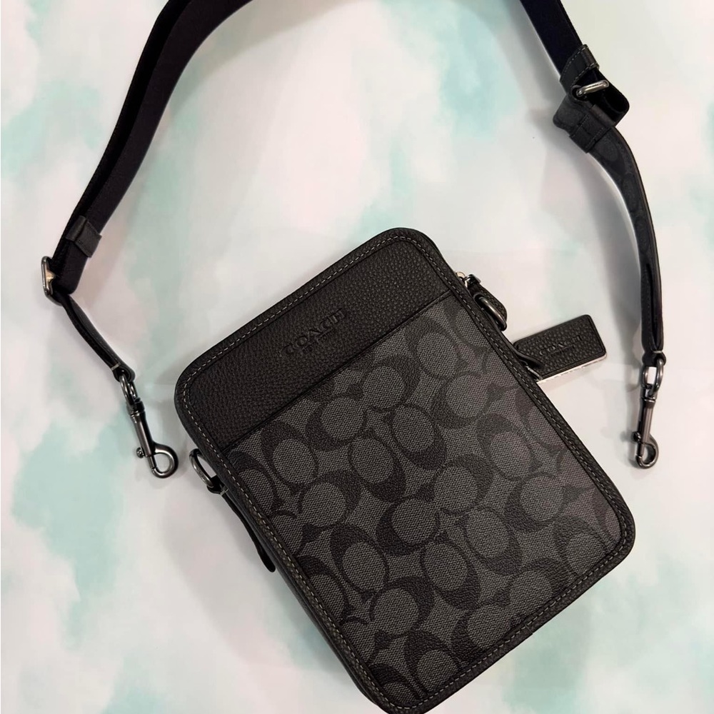 Coach Sullivan Crossbody - Picture 2 of 2